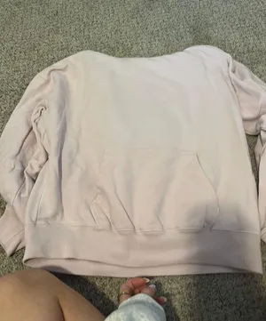 Hollister Top thumbnail 1