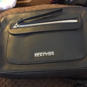 KENNETH Cole reaction cross body purse thumbnail 1