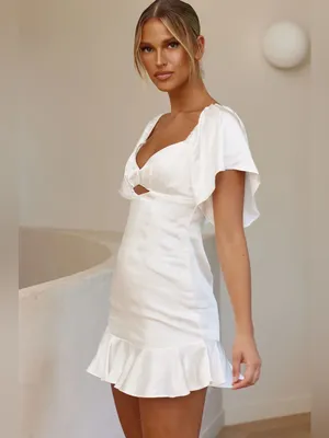 Selfie Leslie Eyes On You Pleated Bust Angel Sleeve Ruffle Hem Dress White L thumbnail 6