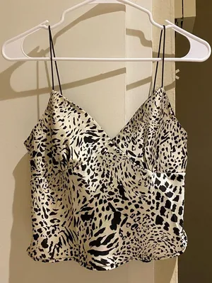 Cute satin cami top Black Size M thumbnail 1