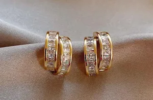 18k Gold Luxury Earrings with Crystals in Gold thumbnail 1