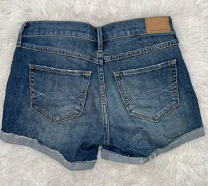 Jean Shorts thumbnail 2