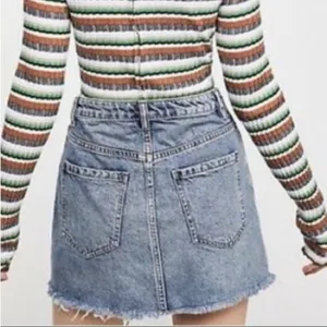 Free People We the Free Copper Blue Denim Mini Jean Skirt New w Tag W-924 Sz 27 thumbnail 2