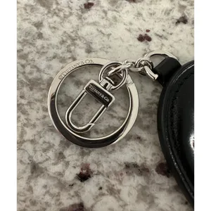 Tiffany & Co. New Black‎ Leather Heart Rtt Return to Tiffany Keychain Keyring thumbnail 3