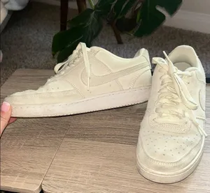Nike Cream Casual Sneakers thumbnail 2