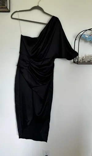Do+Be Black One Shoulder Pleated Waist High‎ Low Midi Dress Size Medium thumbnail 1