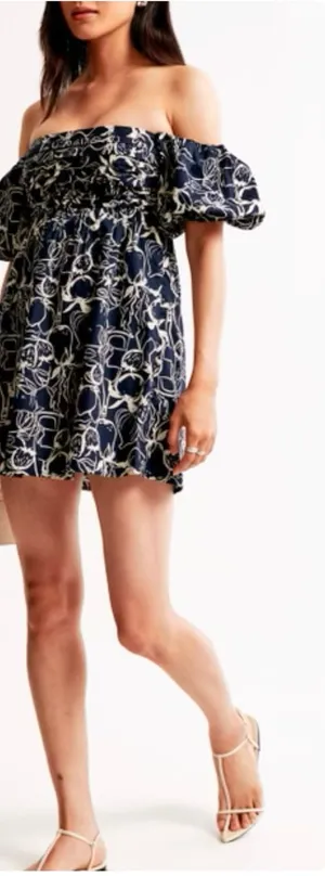Abercrombie & Fitch Emerson Off-The-Shoulder Skort Navy Pattern thumbnail 1