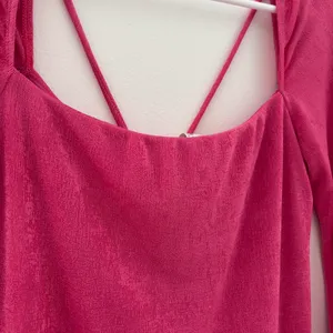 lucy in the sky shantelle dress in hot pink thumbnail 4