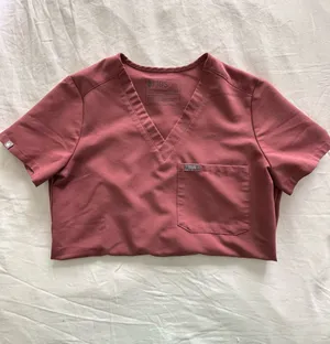 FIGS Scrub Top Catarina One-Pocket thumbnail 3
