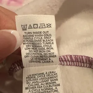 Victoria's Secret White Purple Pink Slouchy Pullover Sweatshirt Wide Neck Top M thumbnail 8