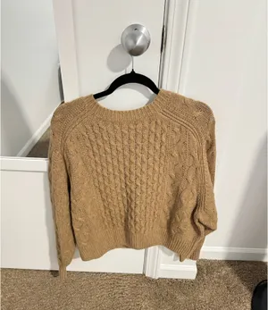 Universal Threads Sweater thumbnail 2