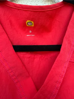 Wonderwink Women's hot pink V-Neck Scrub Top thumbnail 5