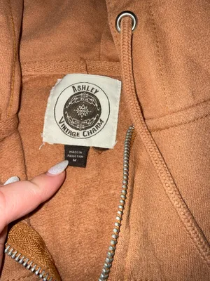 Ashley Vintage Charm Rust Cropped Zip Up Hoodie thumbnail 3