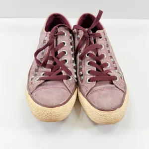 Converse Chuck Taylor All Star Suede Studded Sneakers Shoes, Women’s Size 7 thumbnail 3