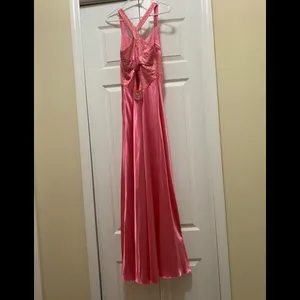 Pink Formal dress Size 8 thumbnail 3