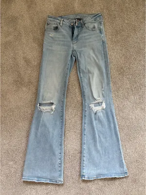 American Eagle Jeans thumbnail 2