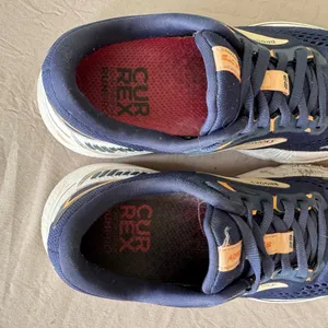 Brooks Adrenaline GTS 23 Sneakers thumbnail 8