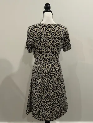 Leopard Print Dress Multiple Size M thumbnail 4