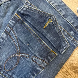 •CALVIN KLEIN• LEAN BOOT JEANS thumbnail 6