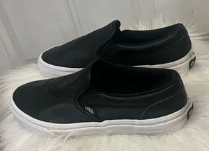 ⸻ Descripción (en inglés): Vans Classic Slip-On – Unisex Size 7 Men / 8.5 Women thumbnail 5