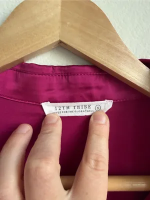 12th Tribe Fuchsia Satin Oversized Longline Button Down Shirt Blouse Small thumbnail 3