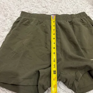 Guess Fleece Pull‎ On Logo Shorts Olive green gold size large thumbnail 8