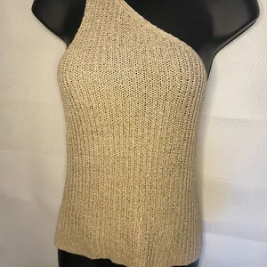 Le Lis Tan One-Shoulder Knit Top thumbnail 1