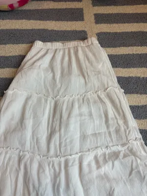 White Hollister Maxi Skirt Tiered thumbnail 2