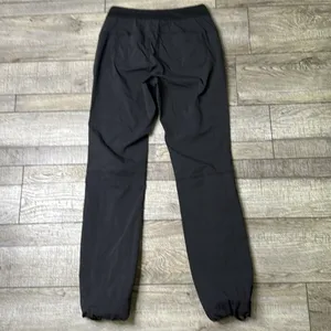 Athleta Trekkie Hike Black Pants thumbnail 5