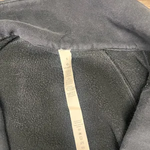 Lululemon Pleat‎ Perfection Jacket
Black size 6 thumbnail 6