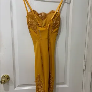 Haute Monde Yellow Gold Embellished Sheath Midi Dress thumbnail 2