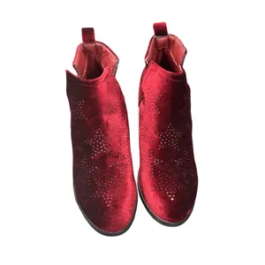 Yoki Catalina Burgundy Velvet Star Perforated Ankle Booties Funky Bold Size 9 thumbnail 4