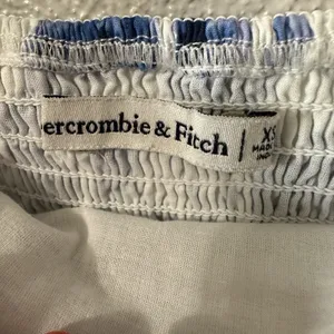 Abercrombie & Fitch Emerson Floral Midi Dress Size XS Blue Puff‎ Sleeve Cottage thumbnail 10