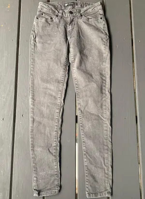 Levi's Grey Skinny Jeans thumbnail 1
