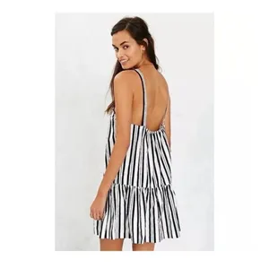 Urban Outfitters Alice Ritter & Size M Anais Drop Waist Stripe Mini Dress‎ White/Black thumbnail 2