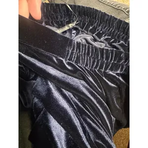 R&M Richards Navy Blue Velvet Wide Leg Pants Side Slit Holiday Size 12M party thumbnail 6