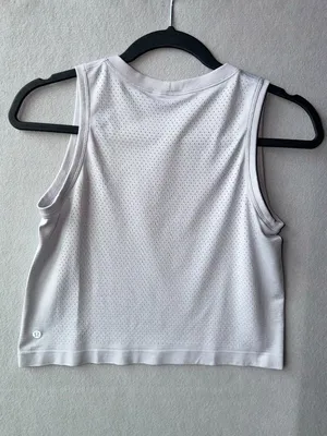 Lululemon Breeze By Muscle Crop Tank‎ Grey Mesh Breathable Workout Top Size 4 thumbnail 4