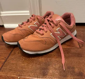 New Balance 373 Women’s thumbnail 1