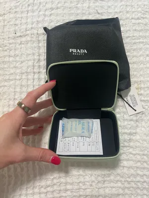 Prada beauty case  thumbnail 2