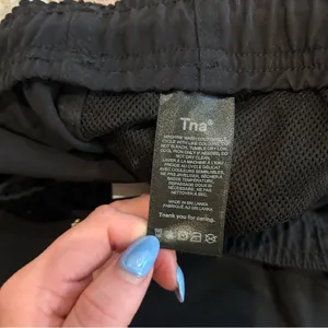 Aritzia TNA Sawyer Black Pants thumbnail 6
