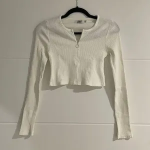 Crop Top - size S thumbnail 2