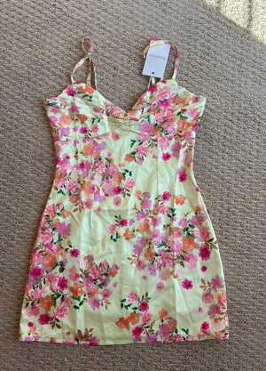 Beginning Boutique Dress Mini thumbnail 1