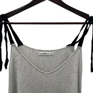 Zara Gray Ribbed Knit Dress V Neck Size Medium thumbnail 3