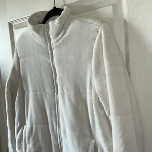 Z Supply Women’s Corduroy Puffer Jacket in Champagne‎ Mist Size Large thumbnail 6