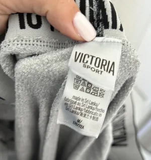 Victoria's Secret Sweatpants thumbnail 2