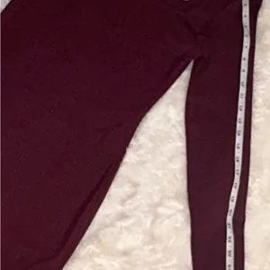 Aritzia Babaton Contour Burgandy Long Sleeve Dress thumbnail 10