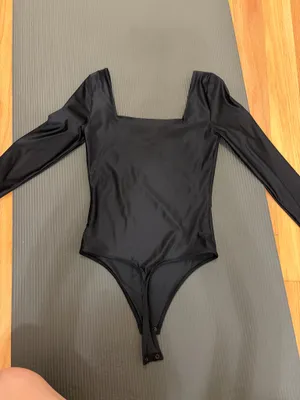 Satinette Aritzia Babaton Square Neck Bodysuit thumbnail 3