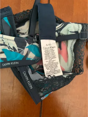 Calvin Klein Bralette thumbnail 4