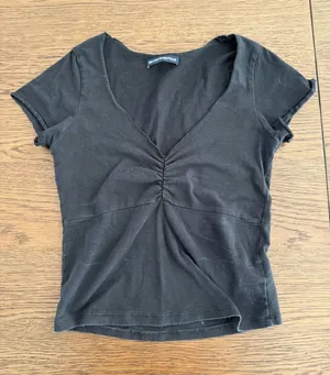 Brandy Melville Black Ruched V-Neck Short Sleeve Top thumbnail 1