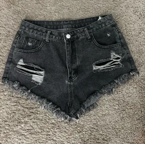 SheIn black washed jean shorts thumbnail 1